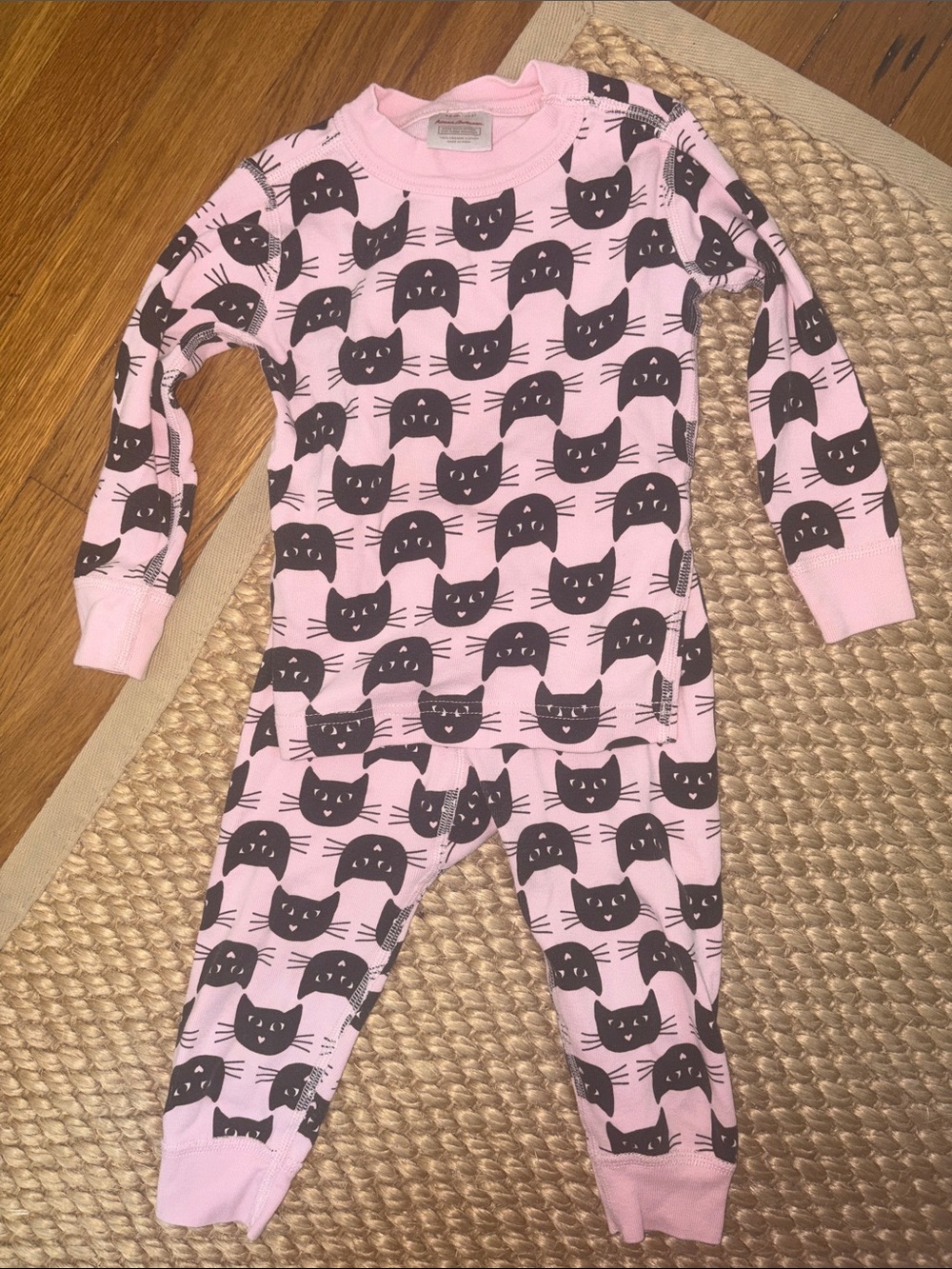 Hanna Andersson Pink and Black Cat Print Pajama Set